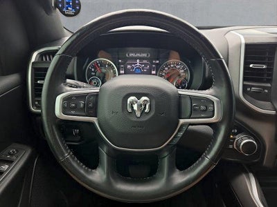 2020 RAM 1500 Big Horn Crew Cab 4x4 5'7" Box