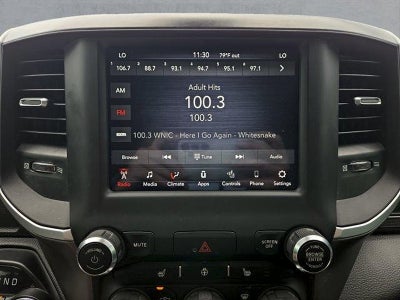 2020 RAM 1500 Big Horn Crew Cab 4x4 5'7" Box