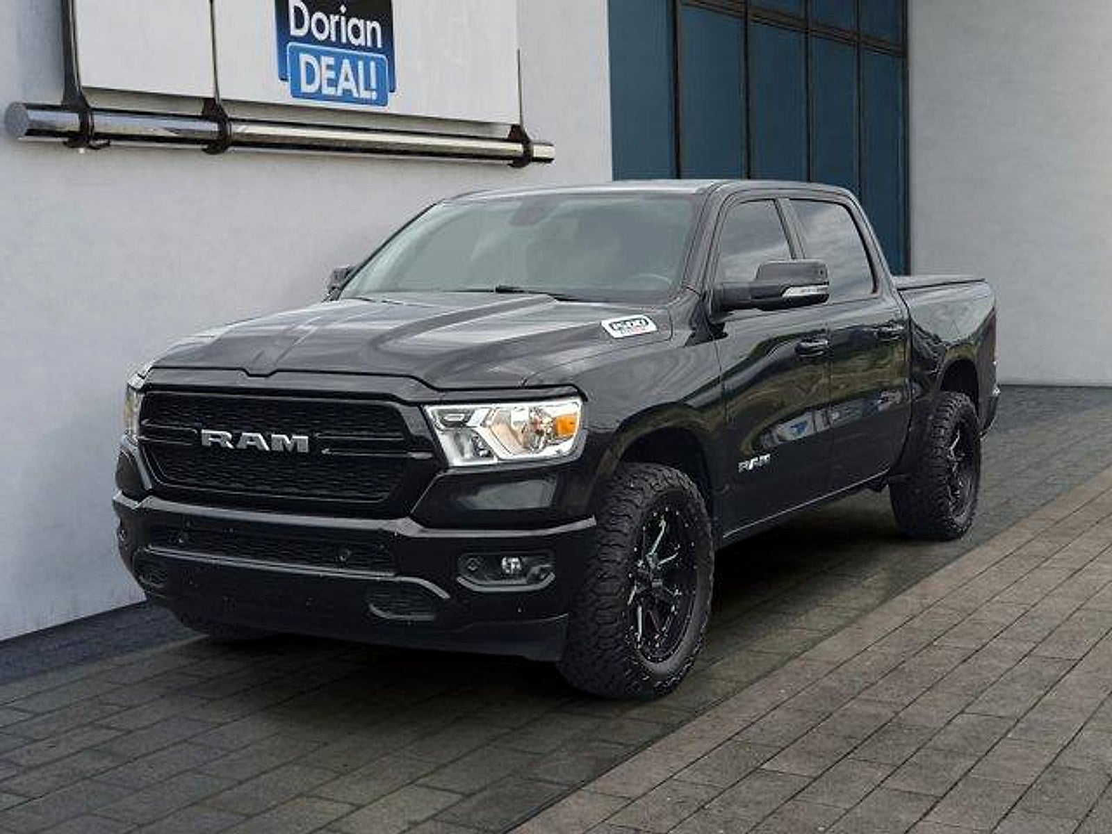 2020 RAM 1500 Big Horn Crew Cab 4x4 5'7" Box