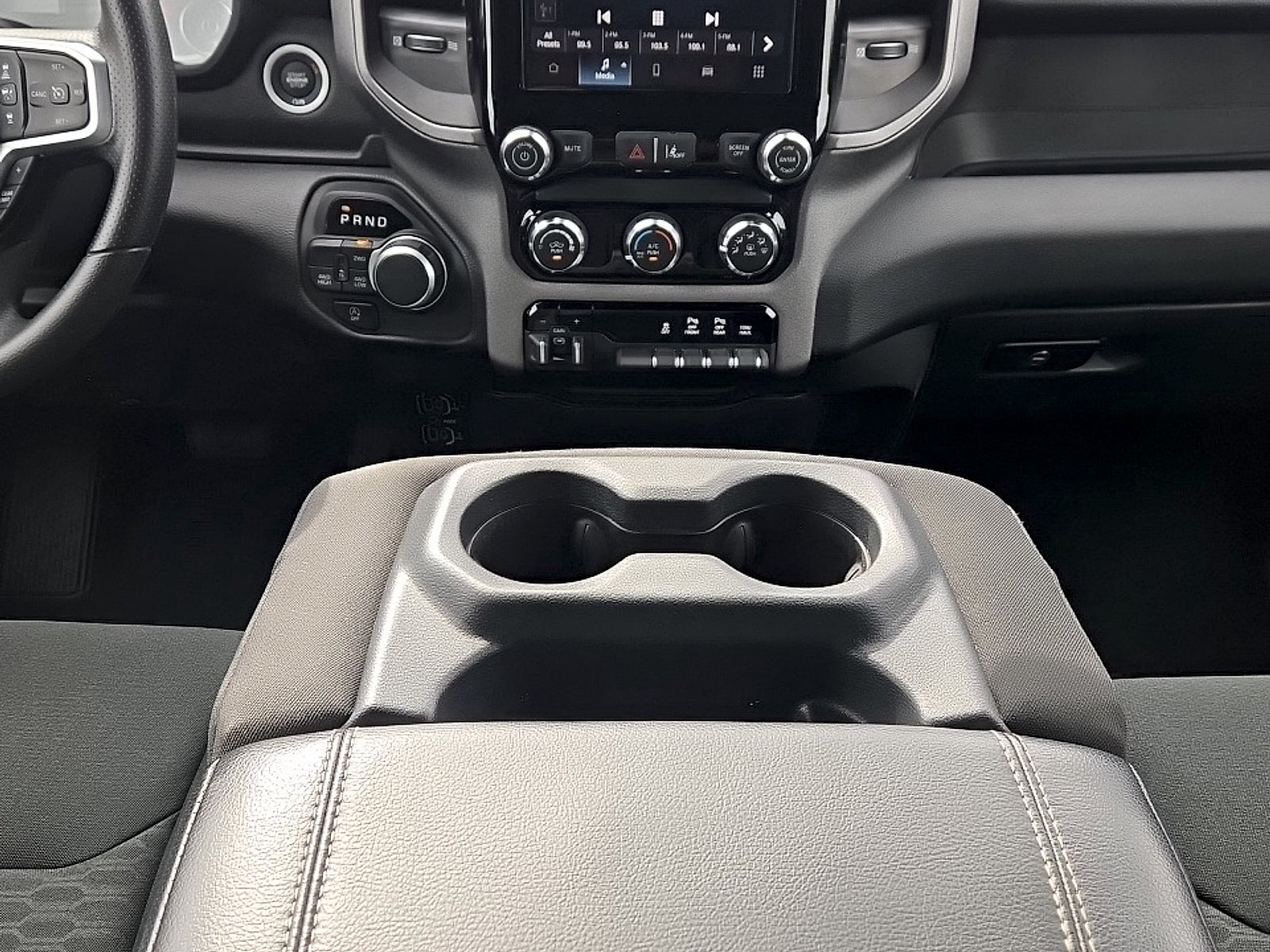 2025 RAM 1500 Tradesman Crew Cab 4x4 5'7" Box