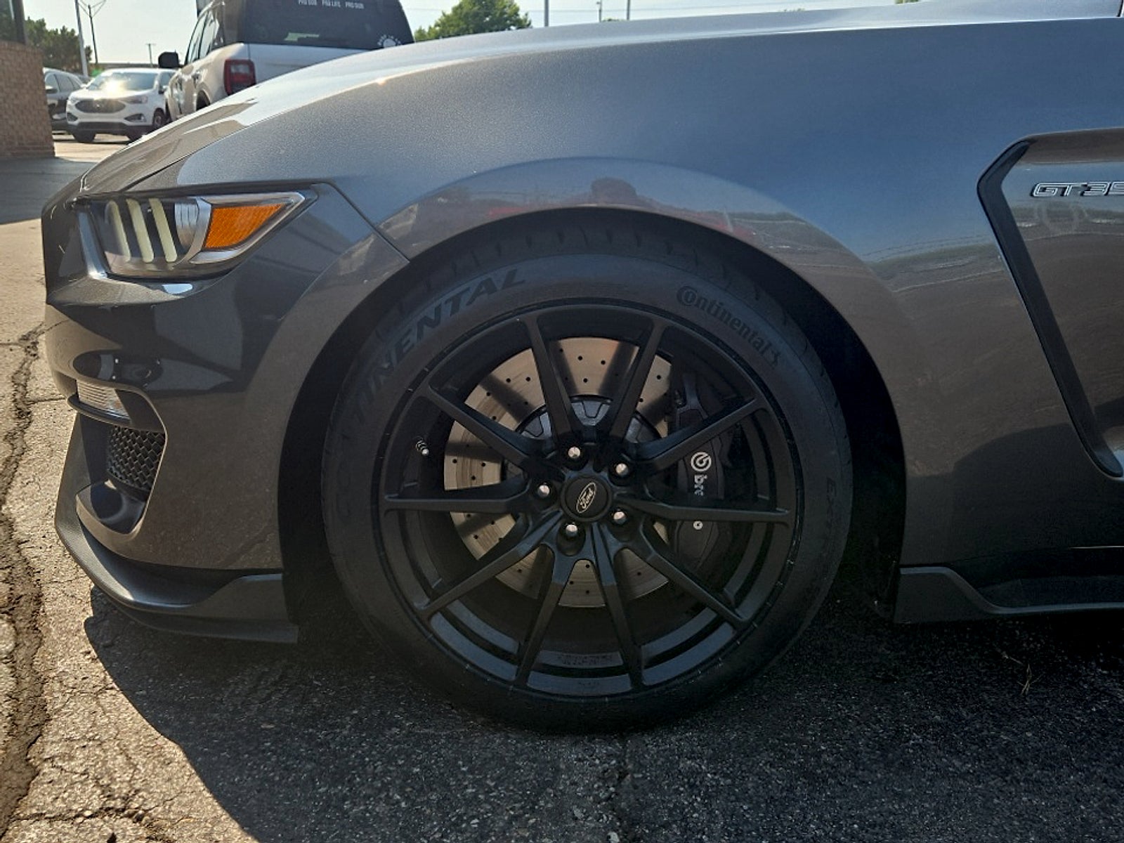2017 Ford Shelby GT350 Shelby GT350