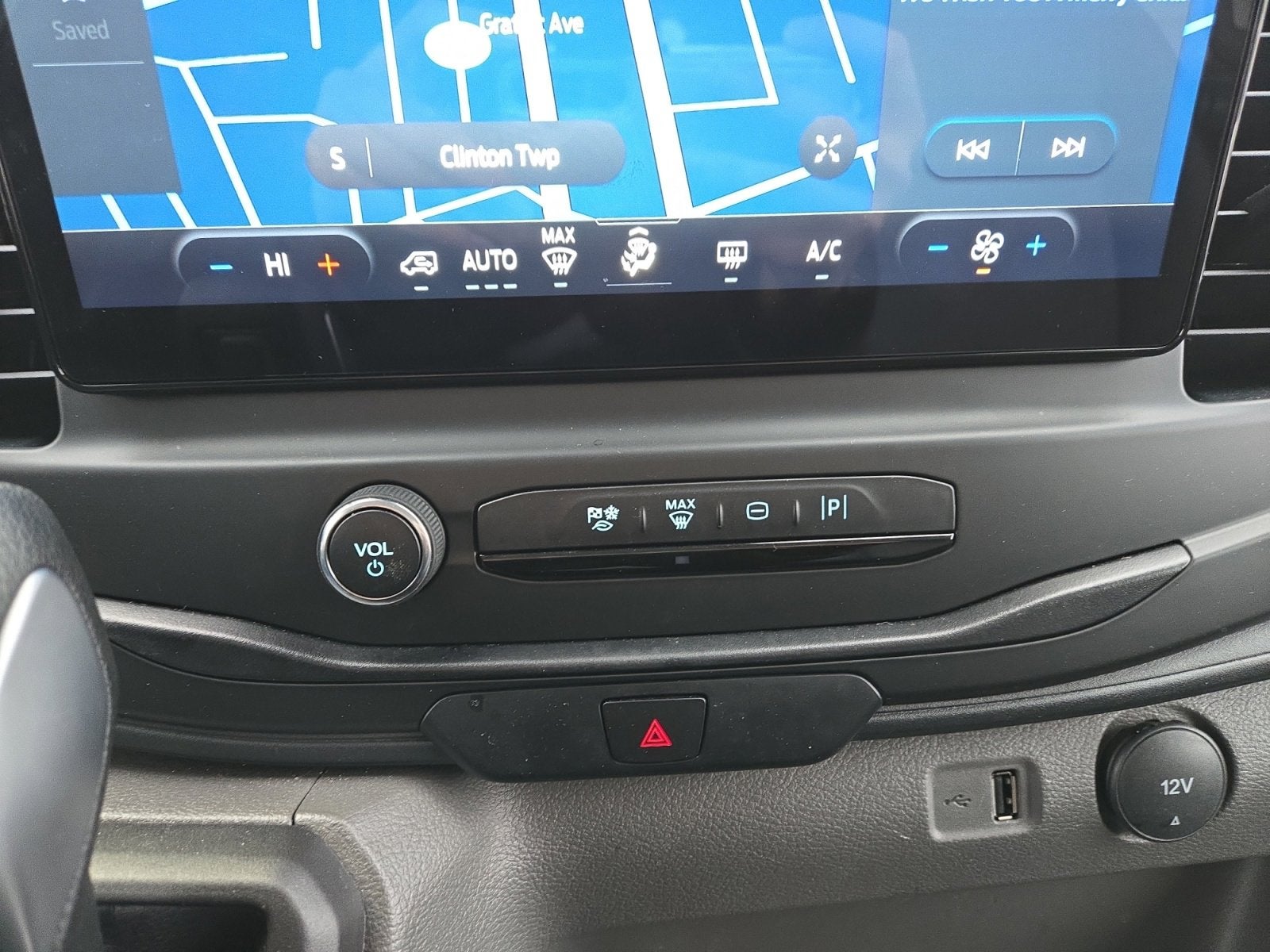 2025 Ford Transit Passenger Wagon XL