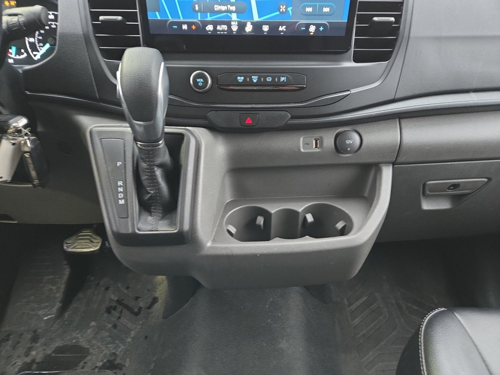 2025 Ford Transit Passenger Wagon XL