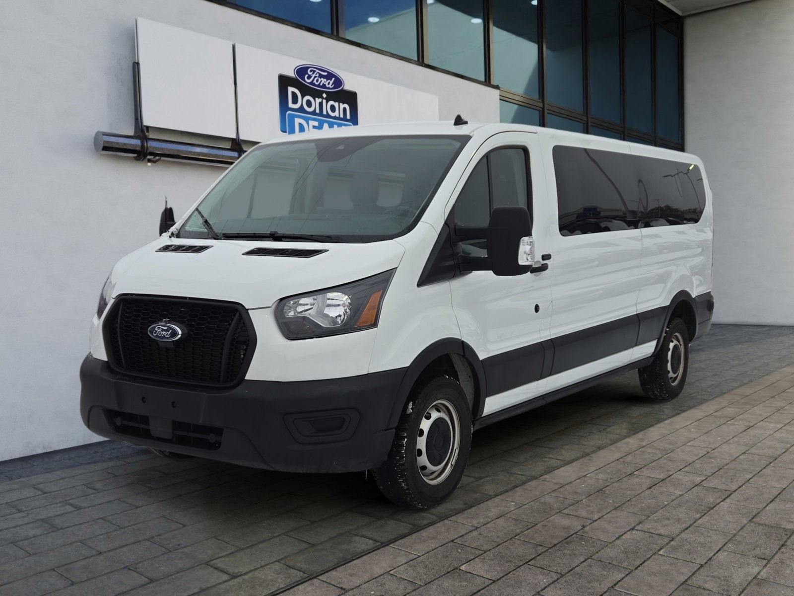 2025 Ford Transit Passenger Wagon XL