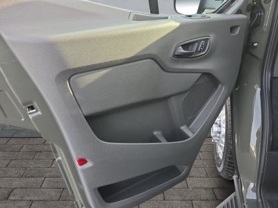 2026 Ford Transit Passenger Wagon XL