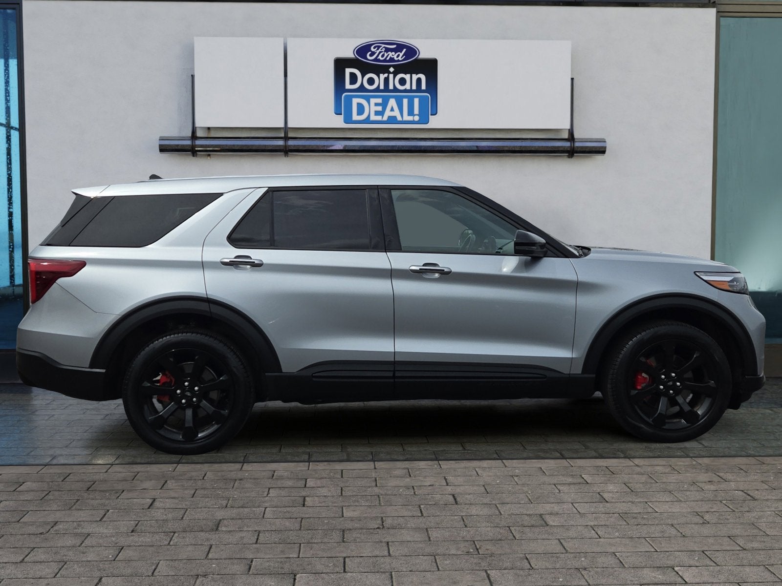 2022 Ford Explorer ST