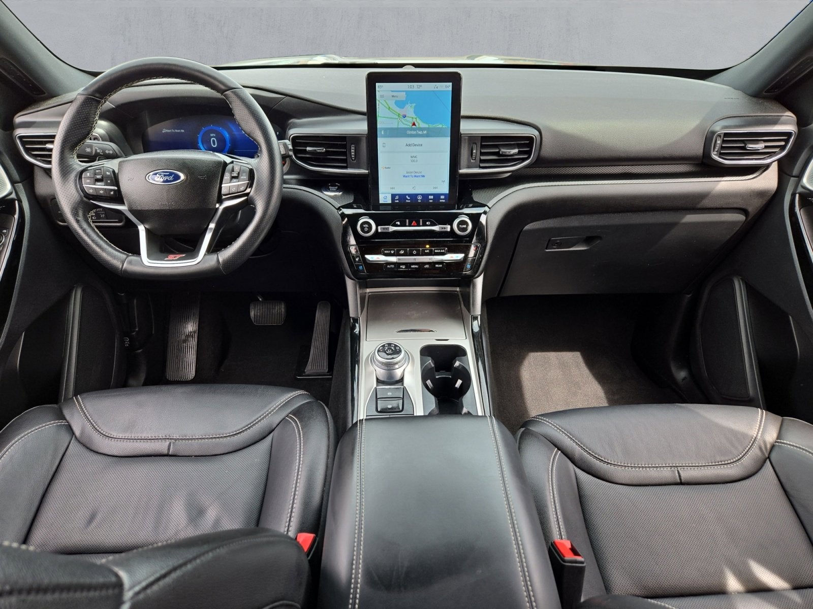 2022 Ford Explorer ST