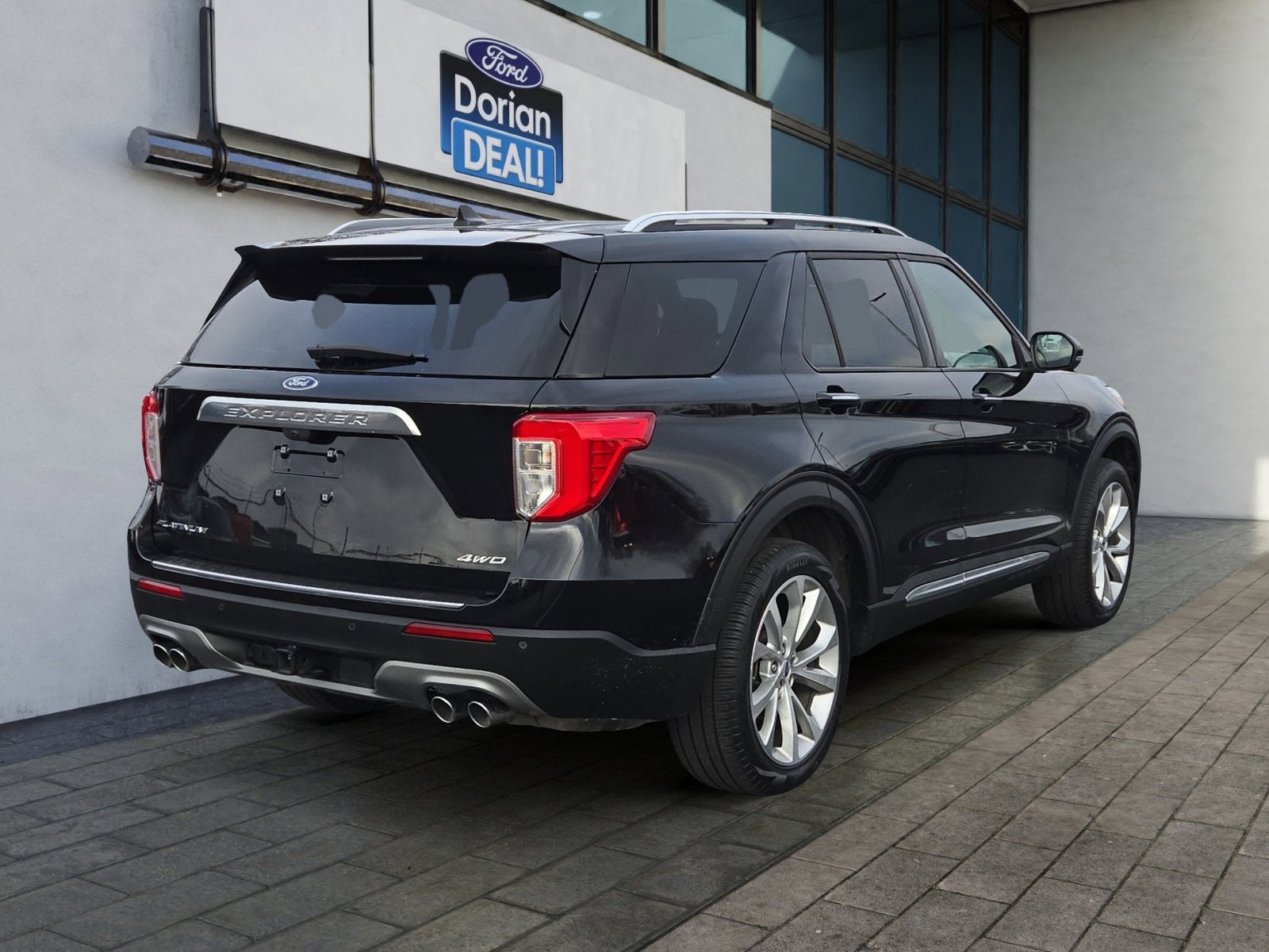 2023 Ford Explorer Platinum
