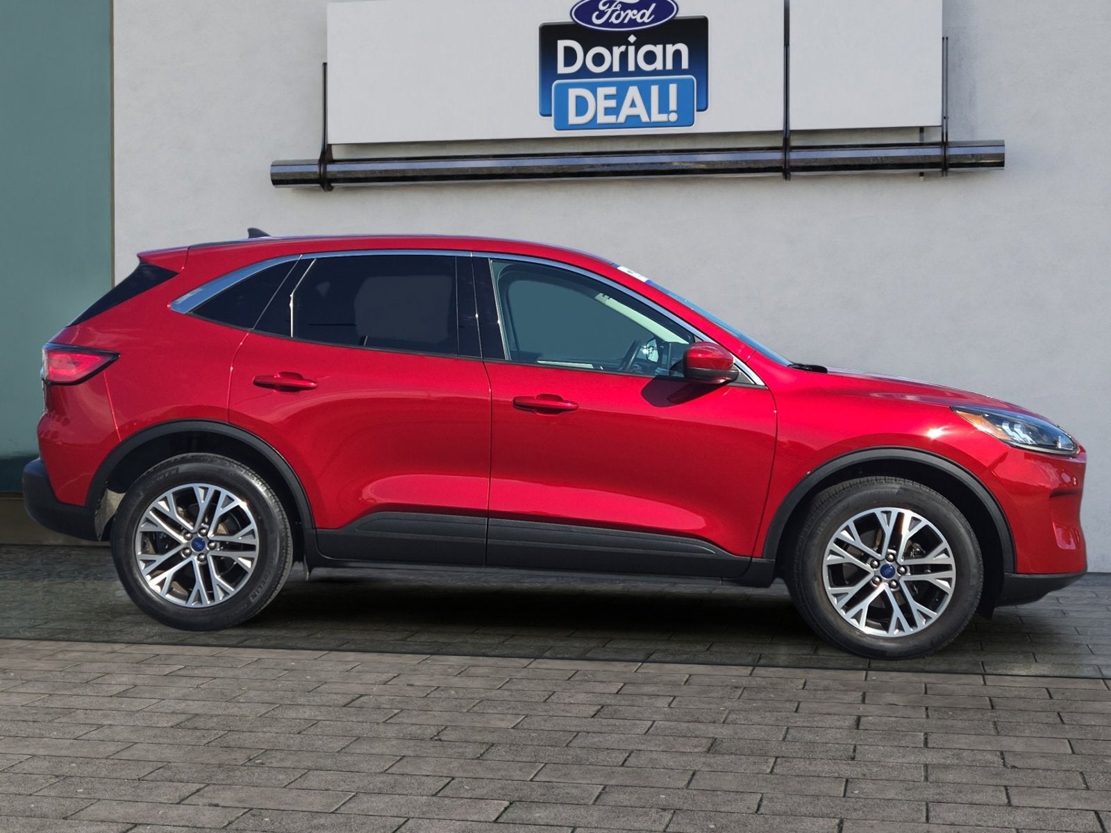 2022 Ford Escape SEL