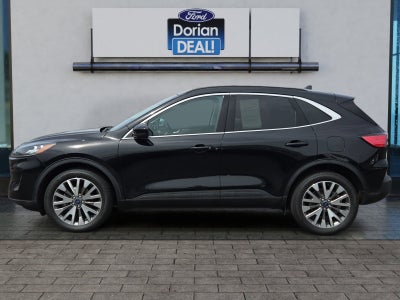 2022 Ford Escape Titanium
