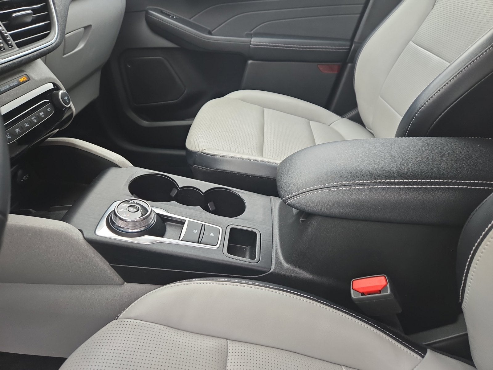2023 Ford Escape Platinum