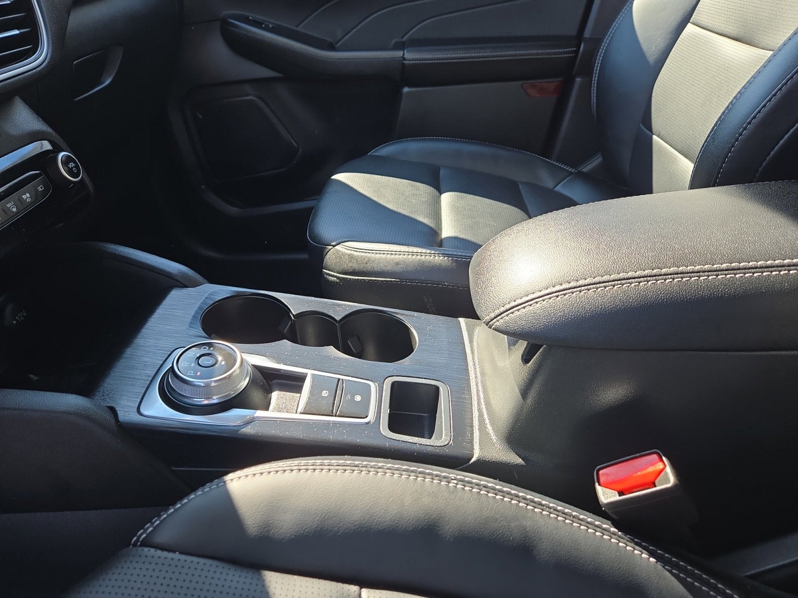 2023 Ford Escape Platinum