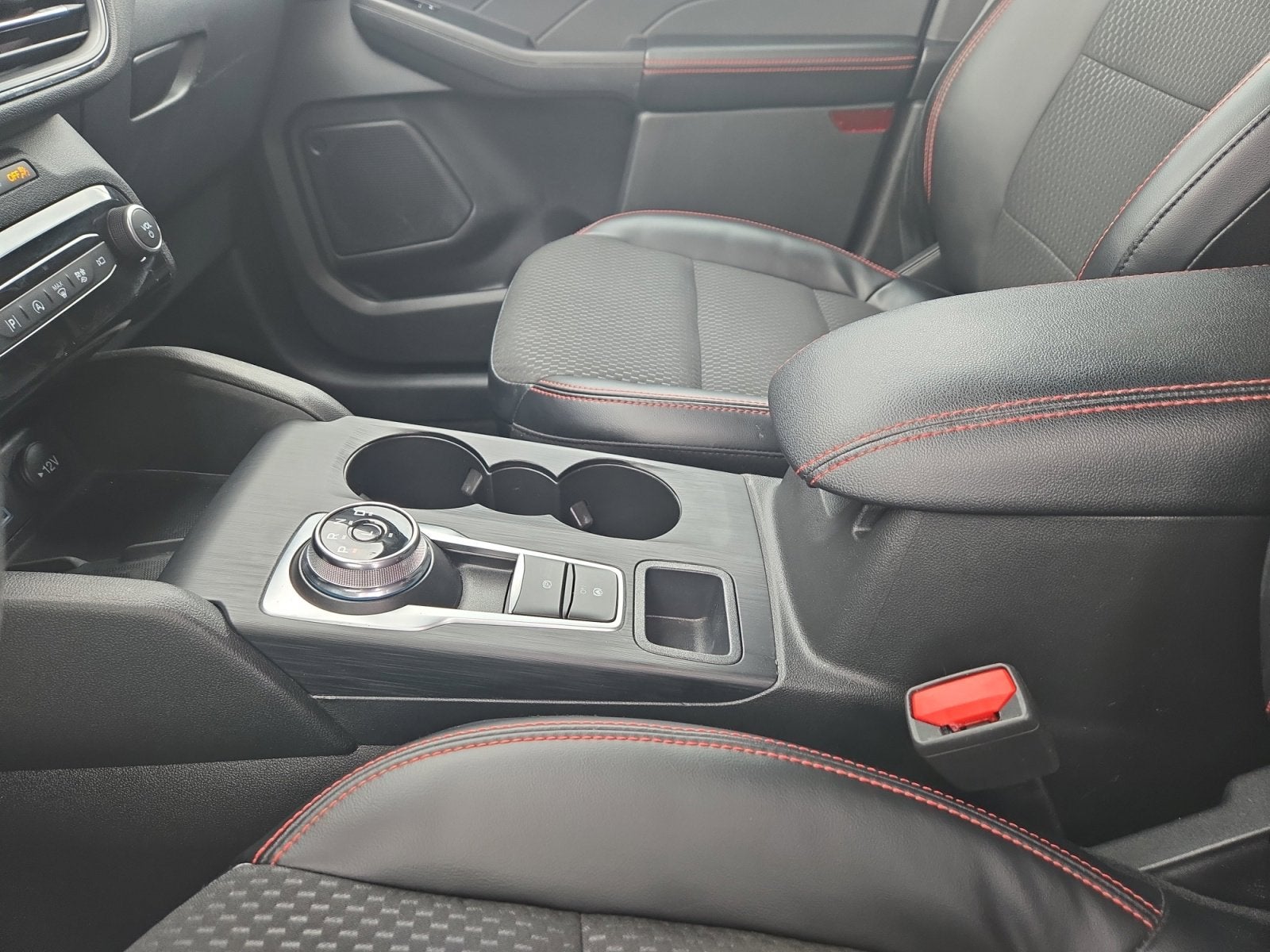 2023 Ford Escape ST-Line Elite