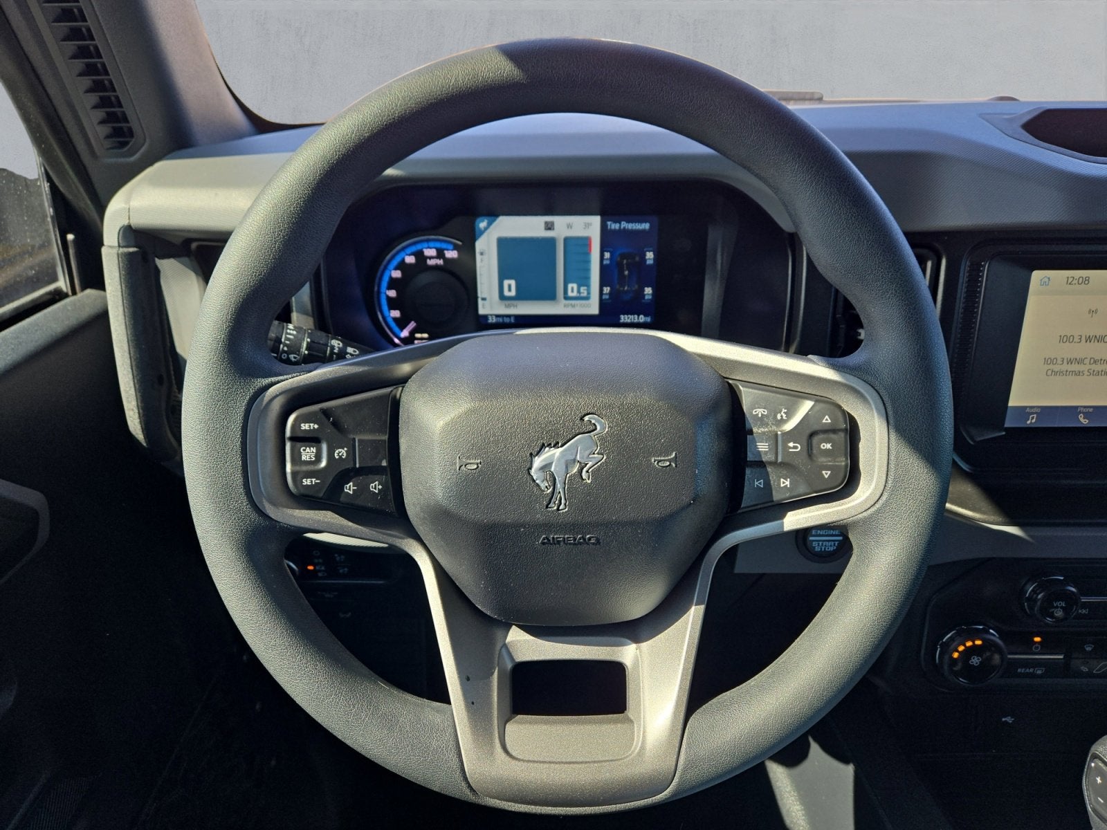 2023 Ford Bronco Base