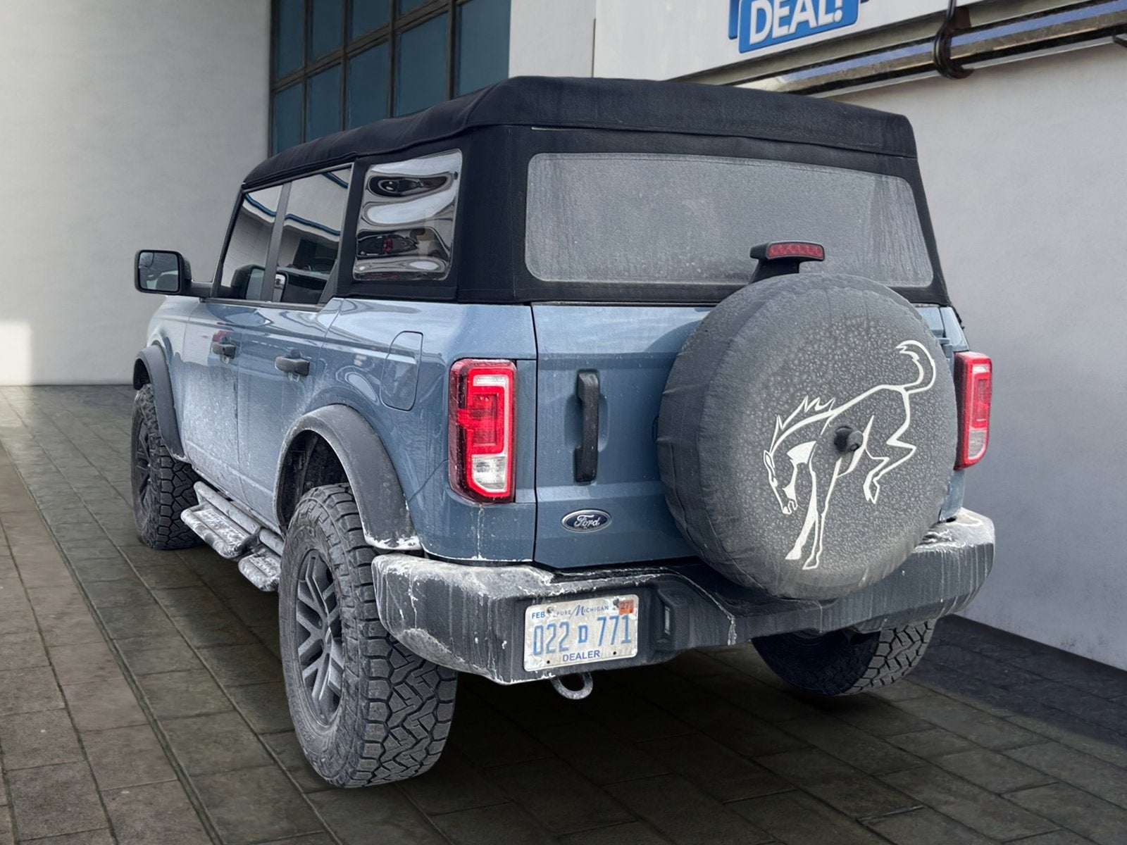 2023 Ford Bronco Base