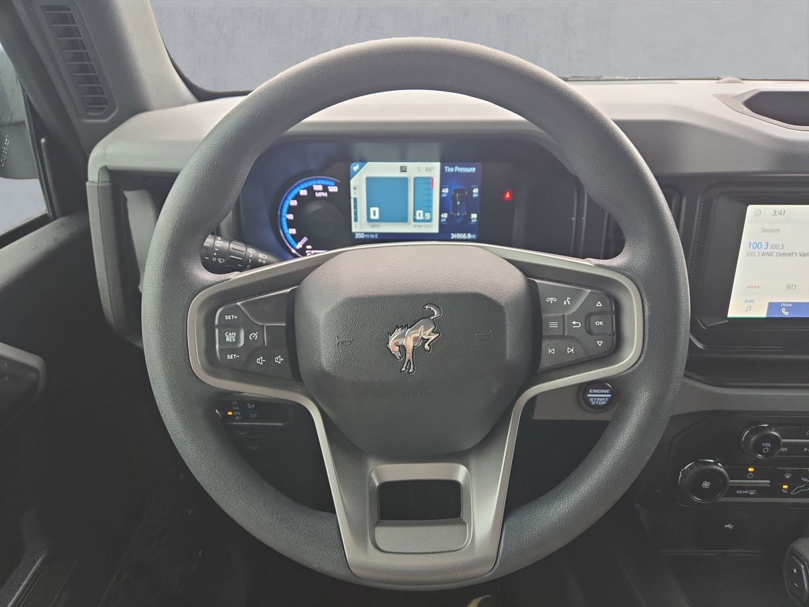 2023 Ford Bronco Base