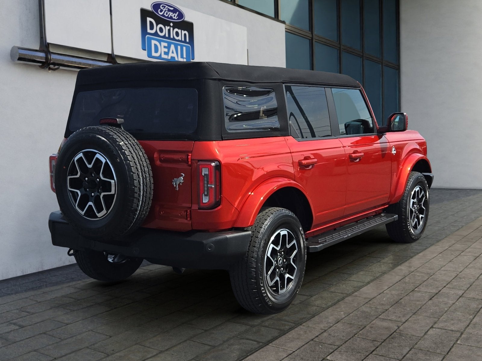 2023 Ford Bronco Outer Banks