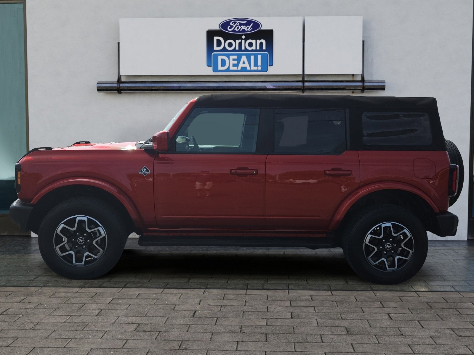 2023 Ford Bronco Outer Banks