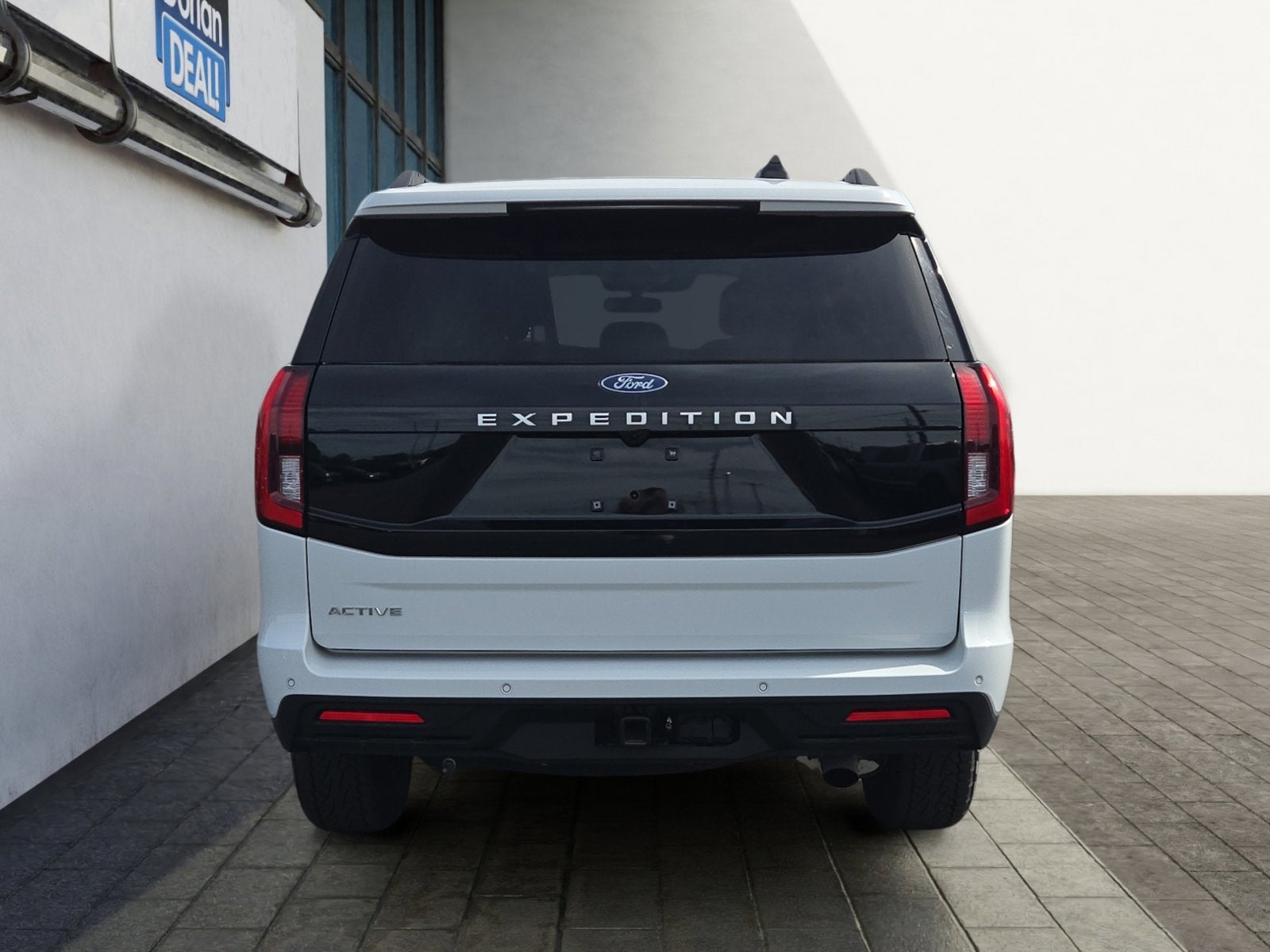 2025 Ford Expedition Active