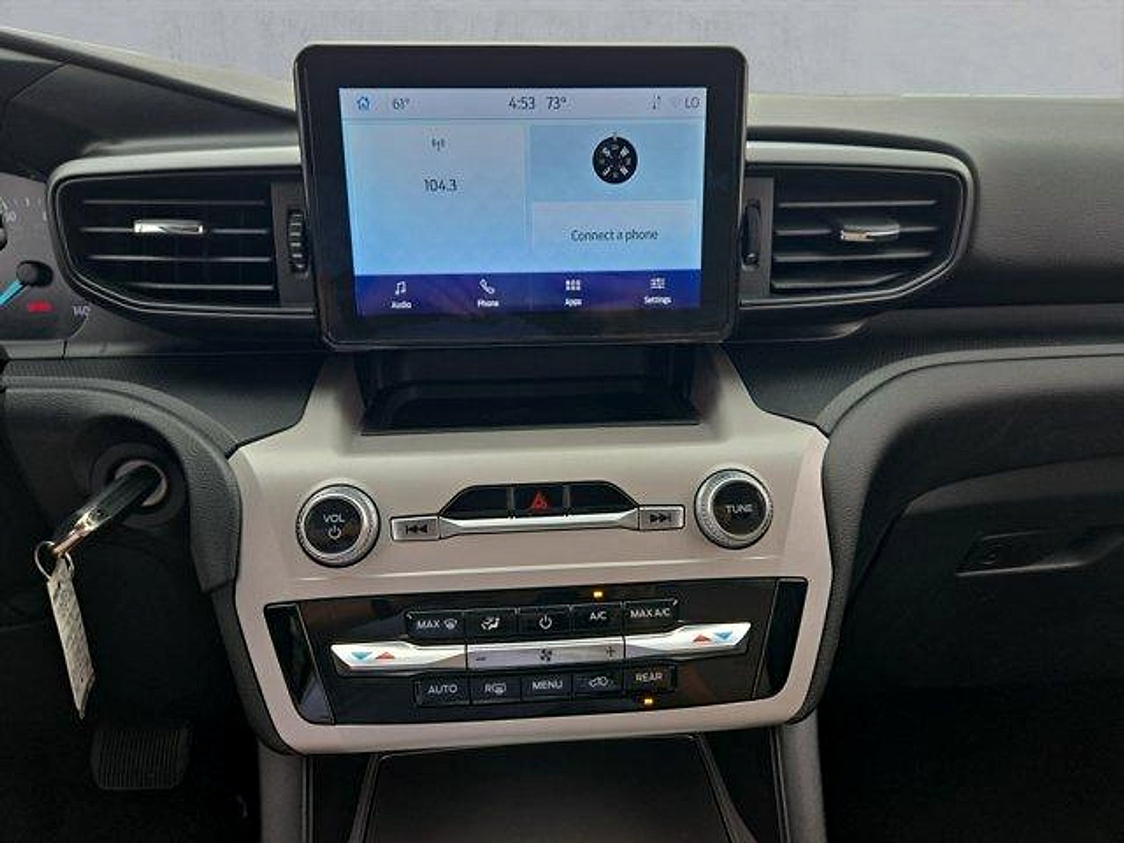 2023 Ford Explorer Base
