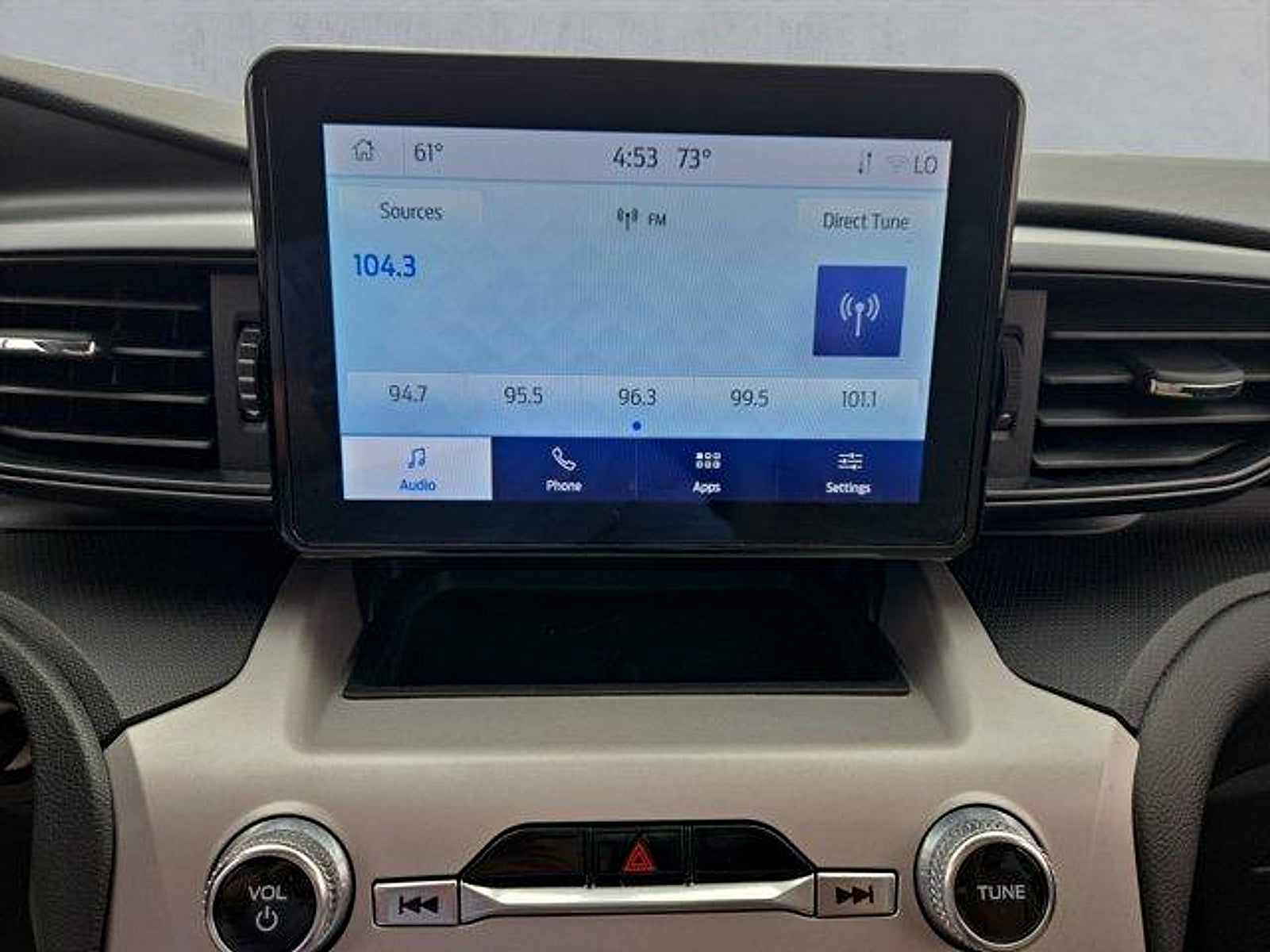 2023 Ford Explorer Base