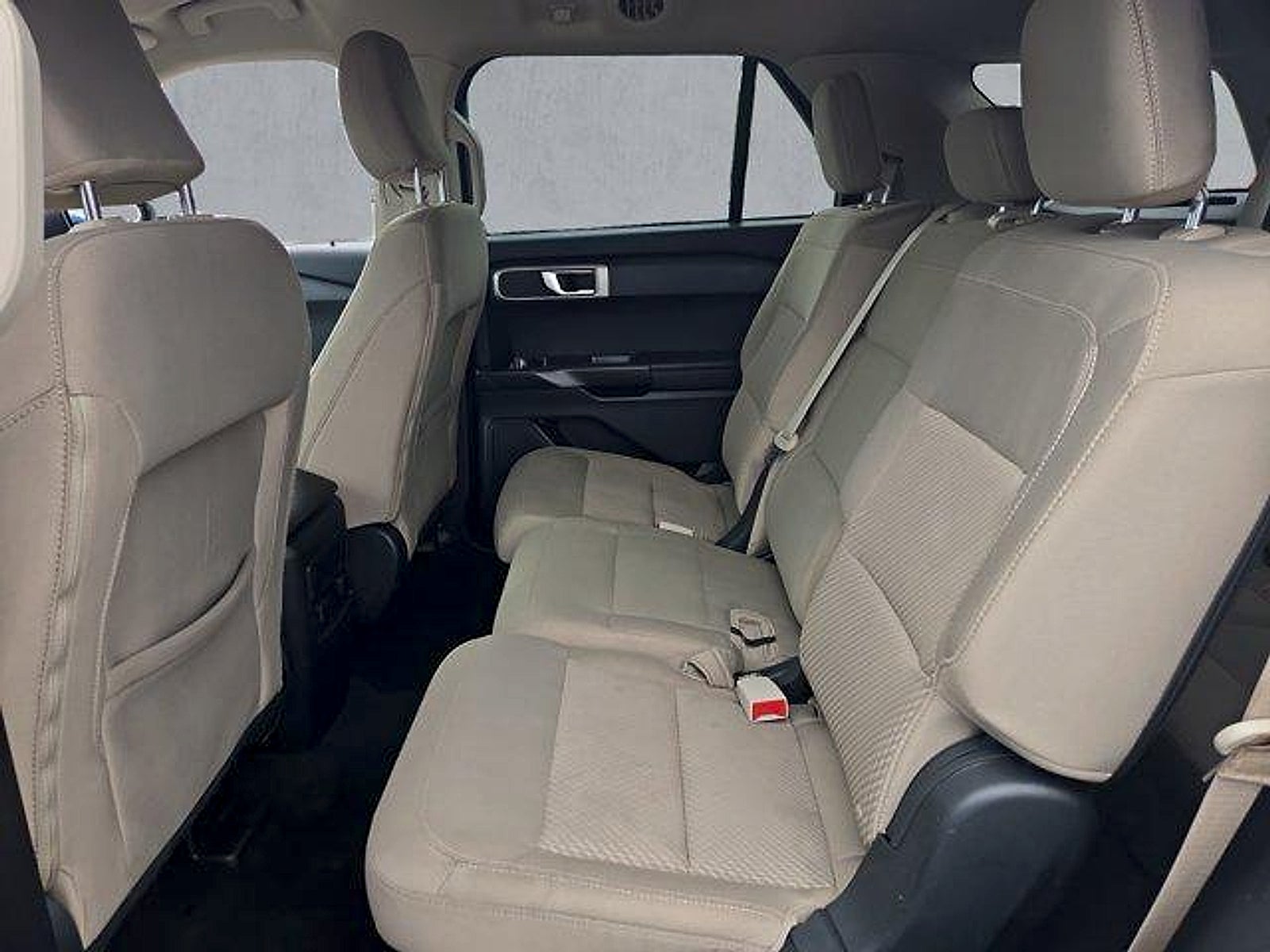 2023 Ford Explorer Base