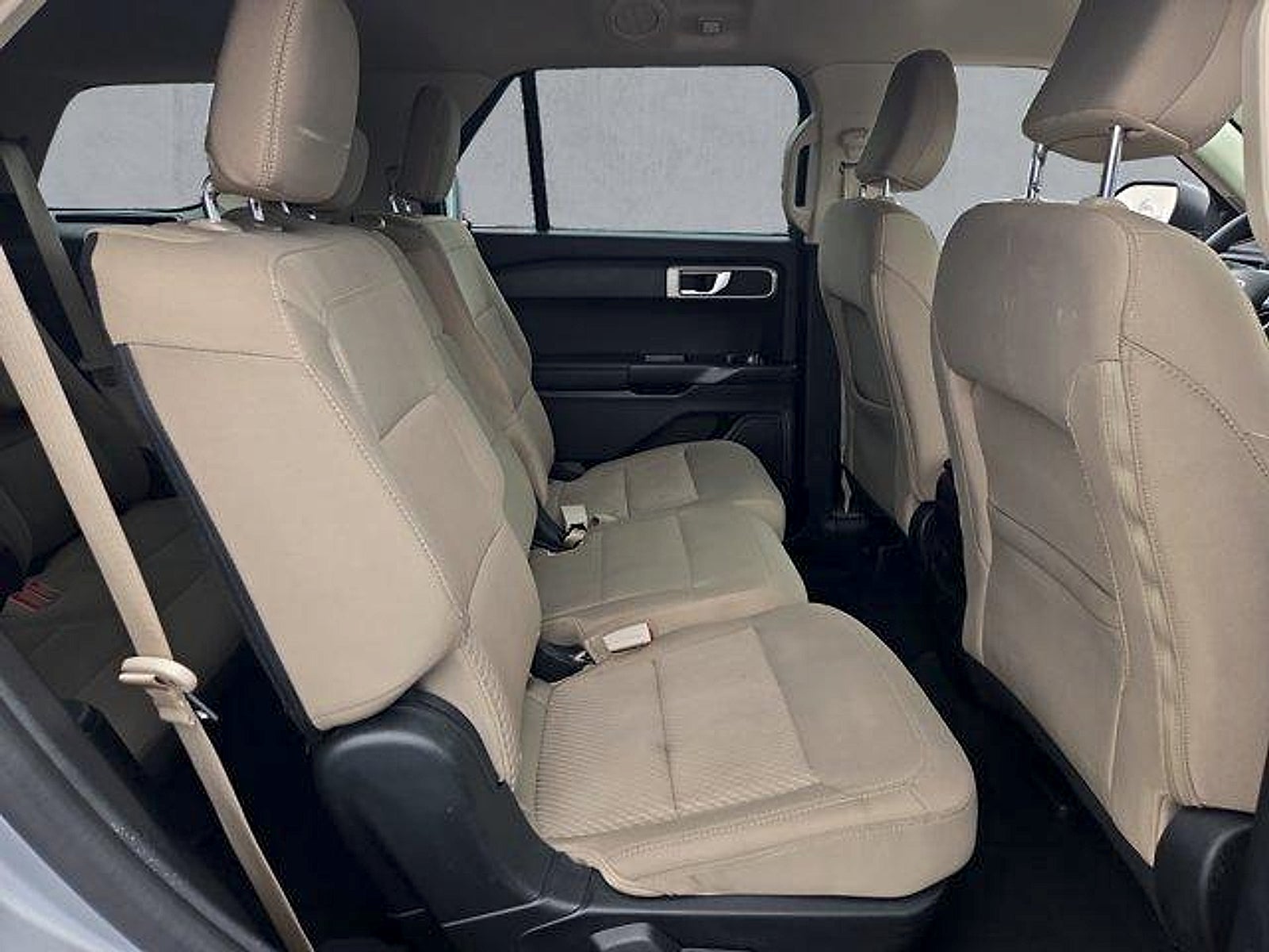 2023 Ford Explorer Base