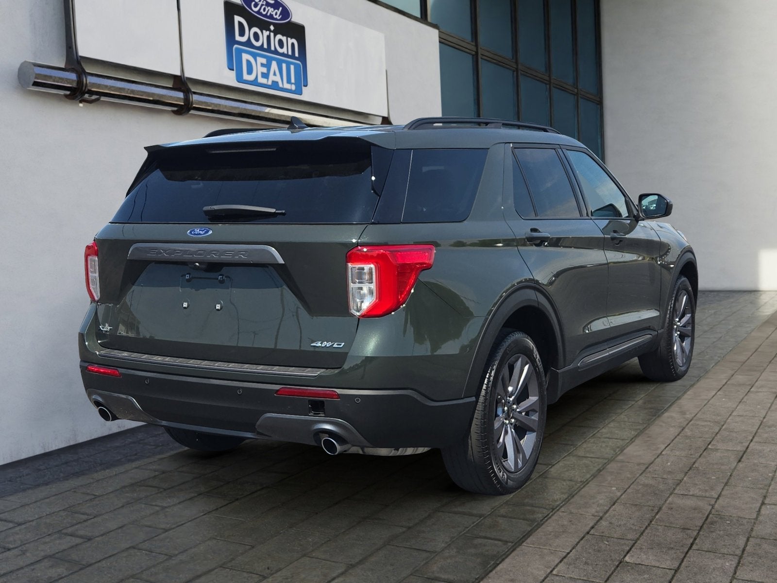 2023 Ford Explorer XLT