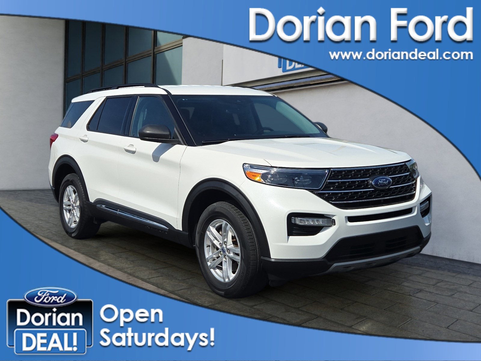 2023 Ford Explorer XLT 4WD's photo
