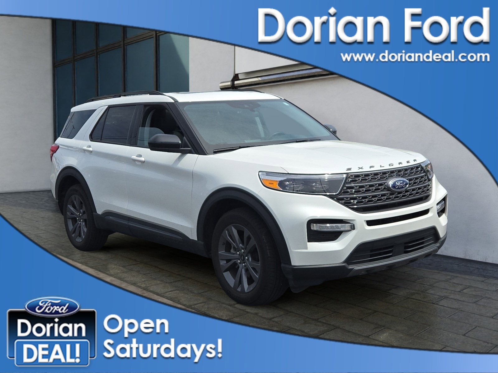 2023 Ford Explorer XLT 4WD's photo