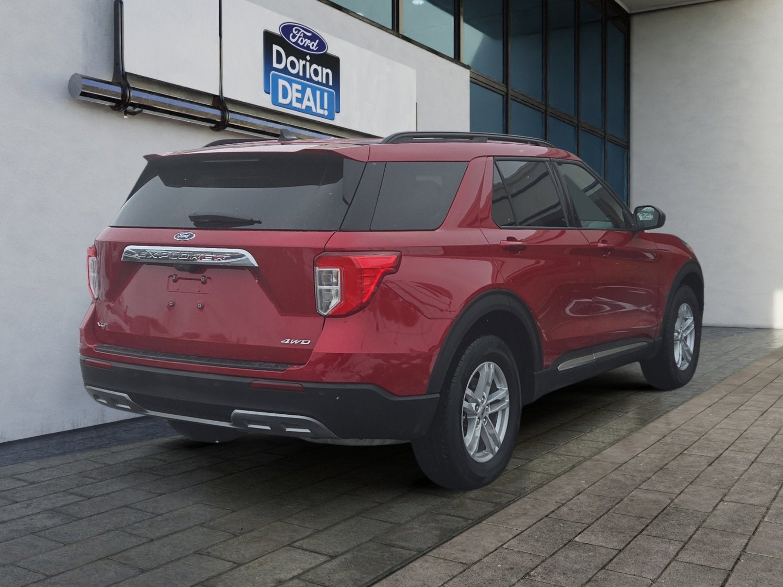 2023 Ford Explorer XLT