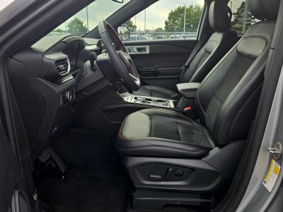 2024 Ford Explorer ST-Line