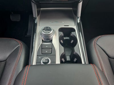 2024 Ford Explorer ST-Line