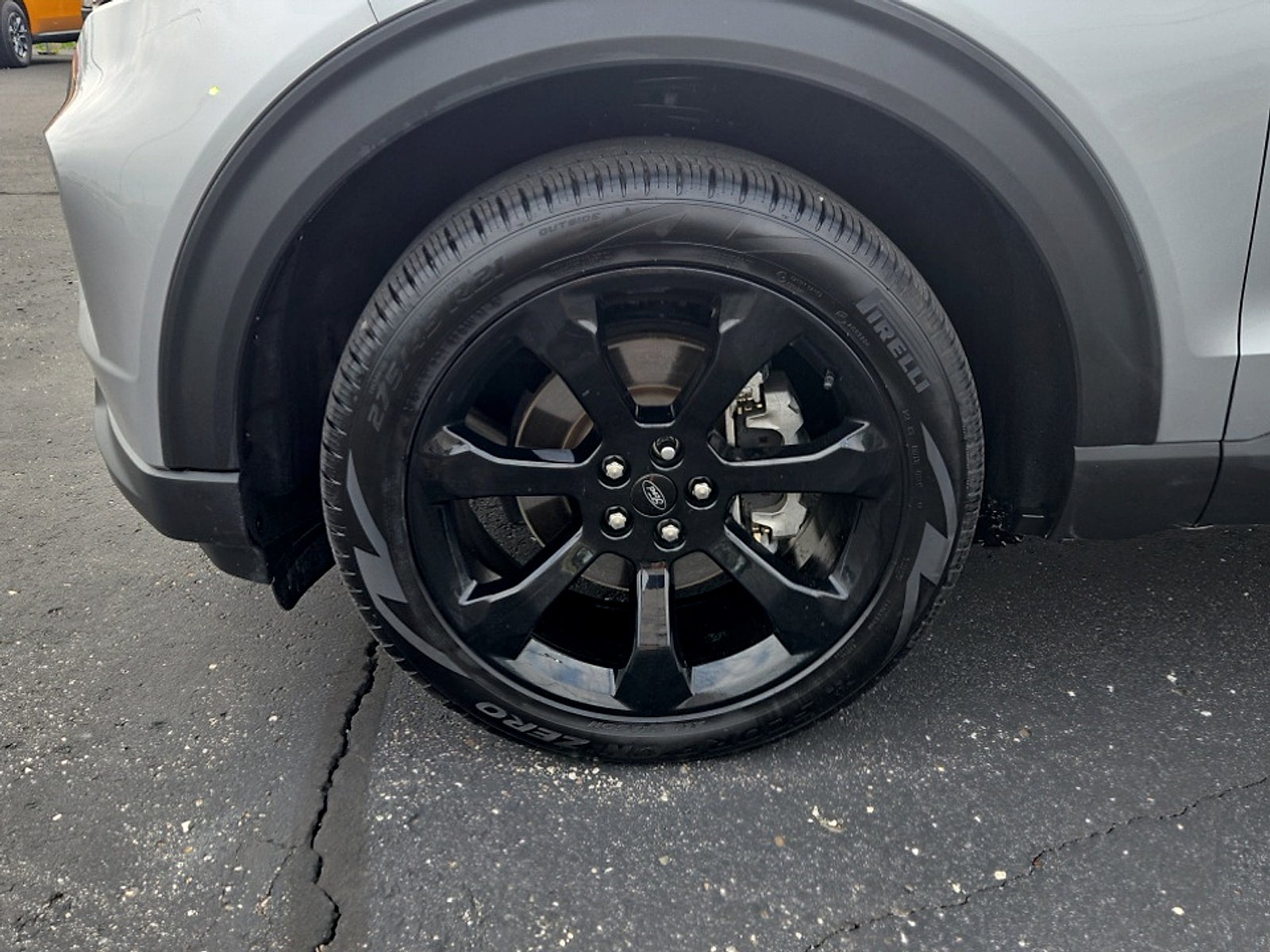 2024 Ford Explorer ST-Line