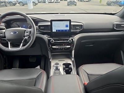 2024 Ford Explorer ST-Line