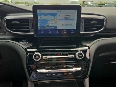 2024 Ford Explorer ST-Line