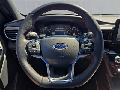 2024 Ford Explorer ST-Line