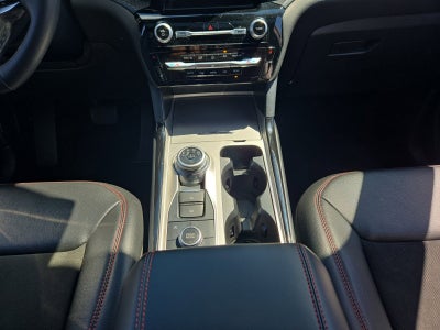 2024 Ford Explorer ST-Line