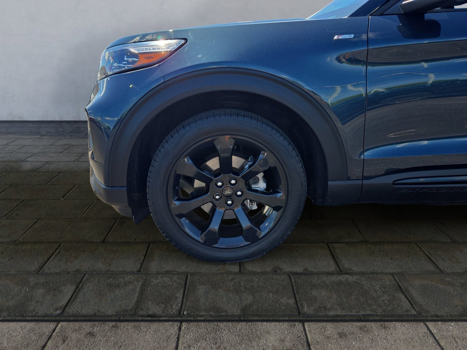 2024 Ford Explorer ST-Line
