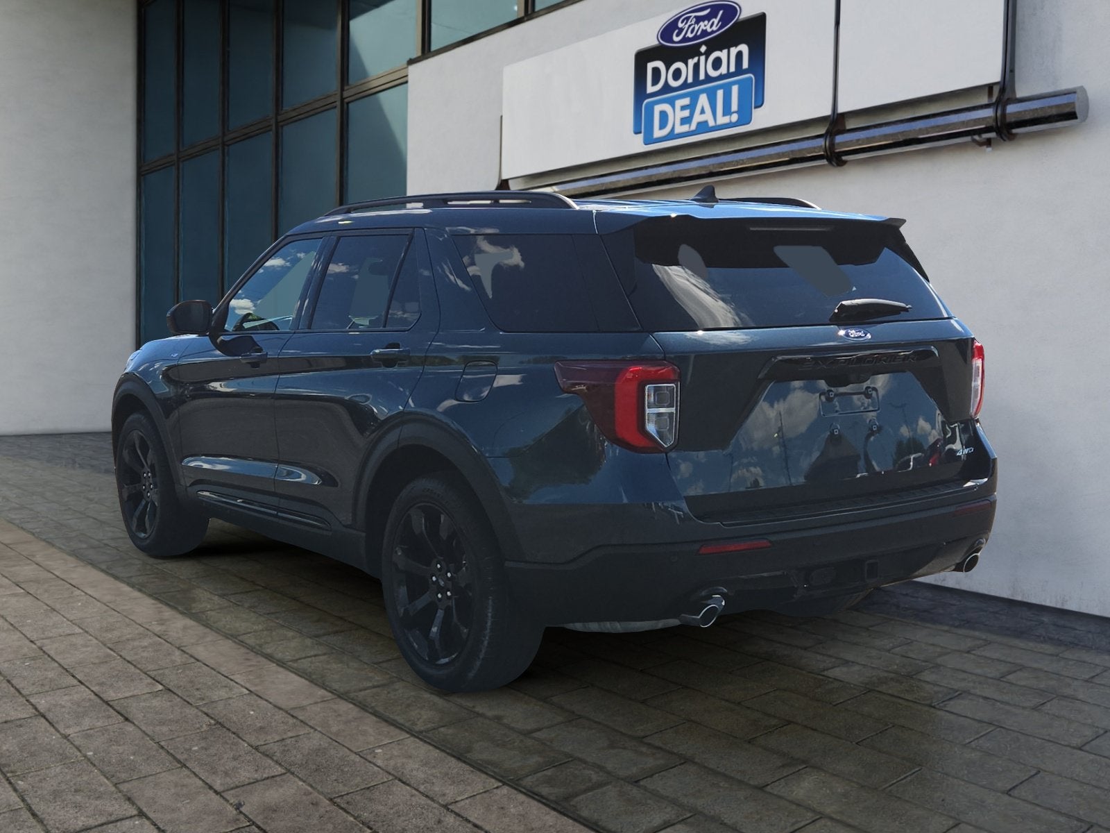 2024 Ford Explorer ST-Line