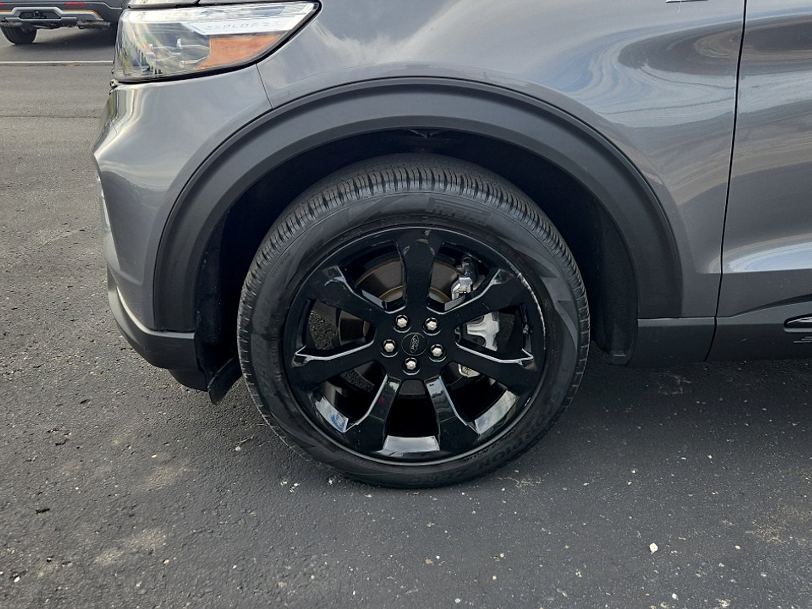 2023 Ford Explorer ST-Line