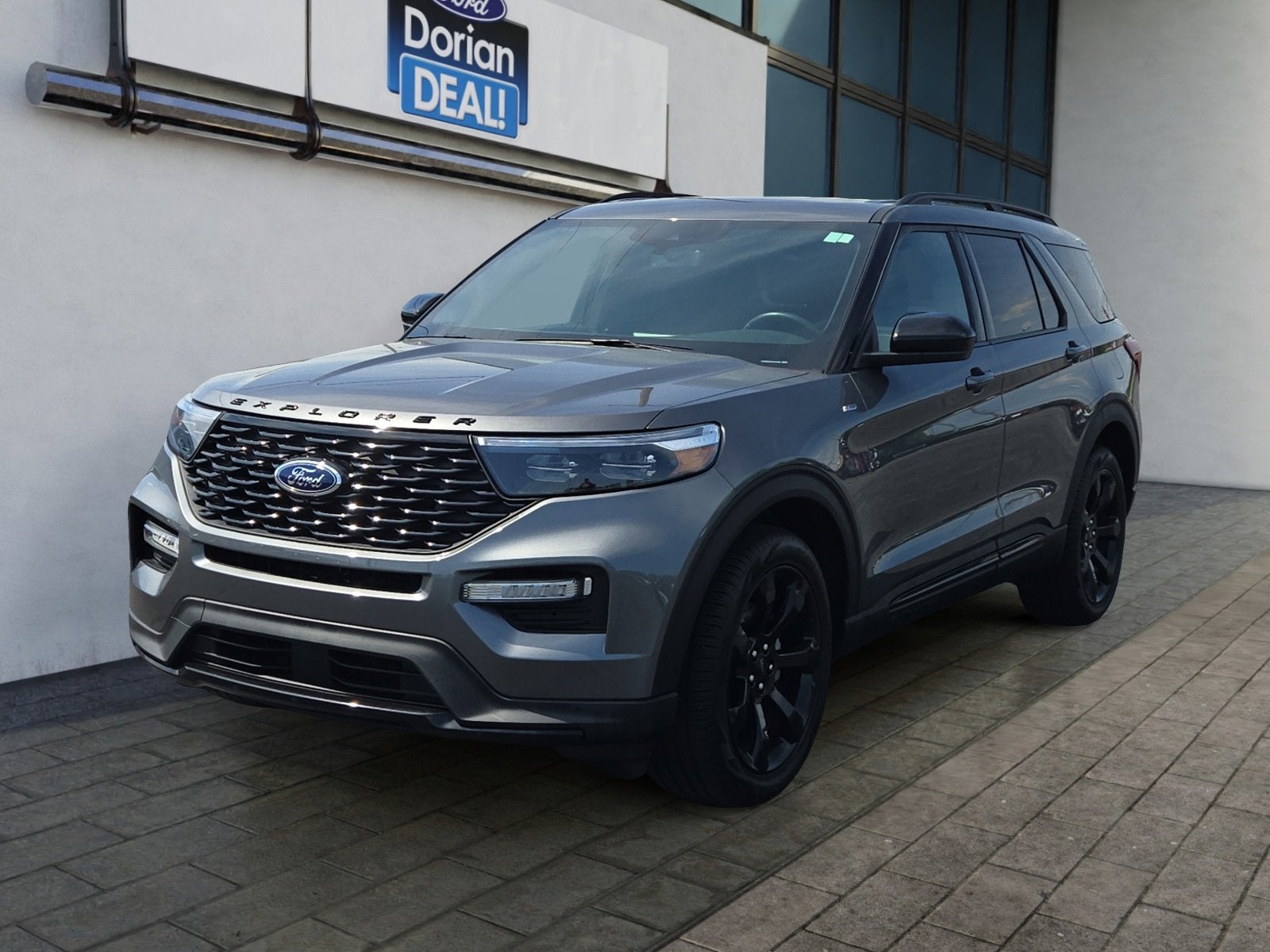 2024 Ford Explorer ST-Line