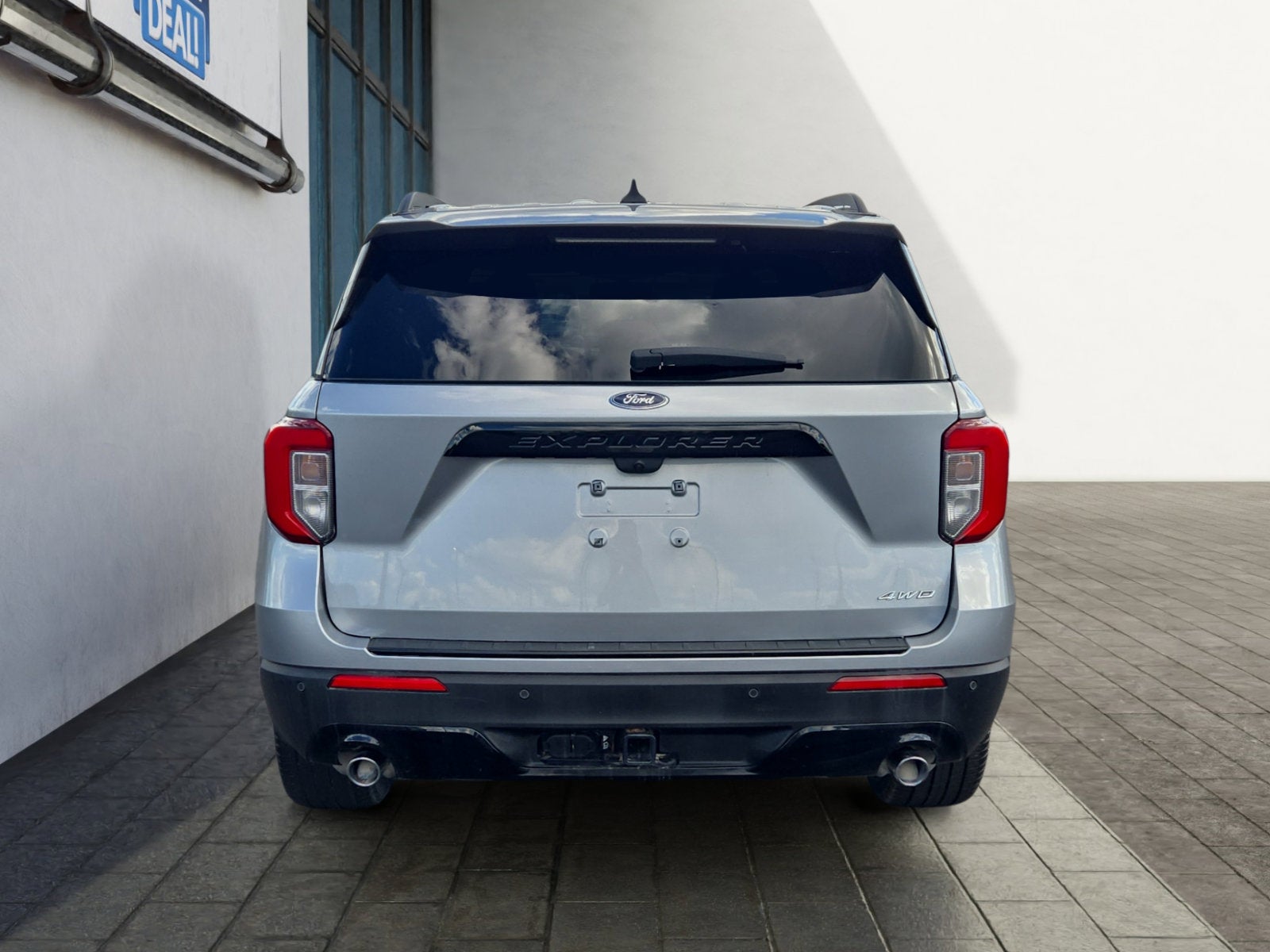 2023 Ford Explorer ST-Line