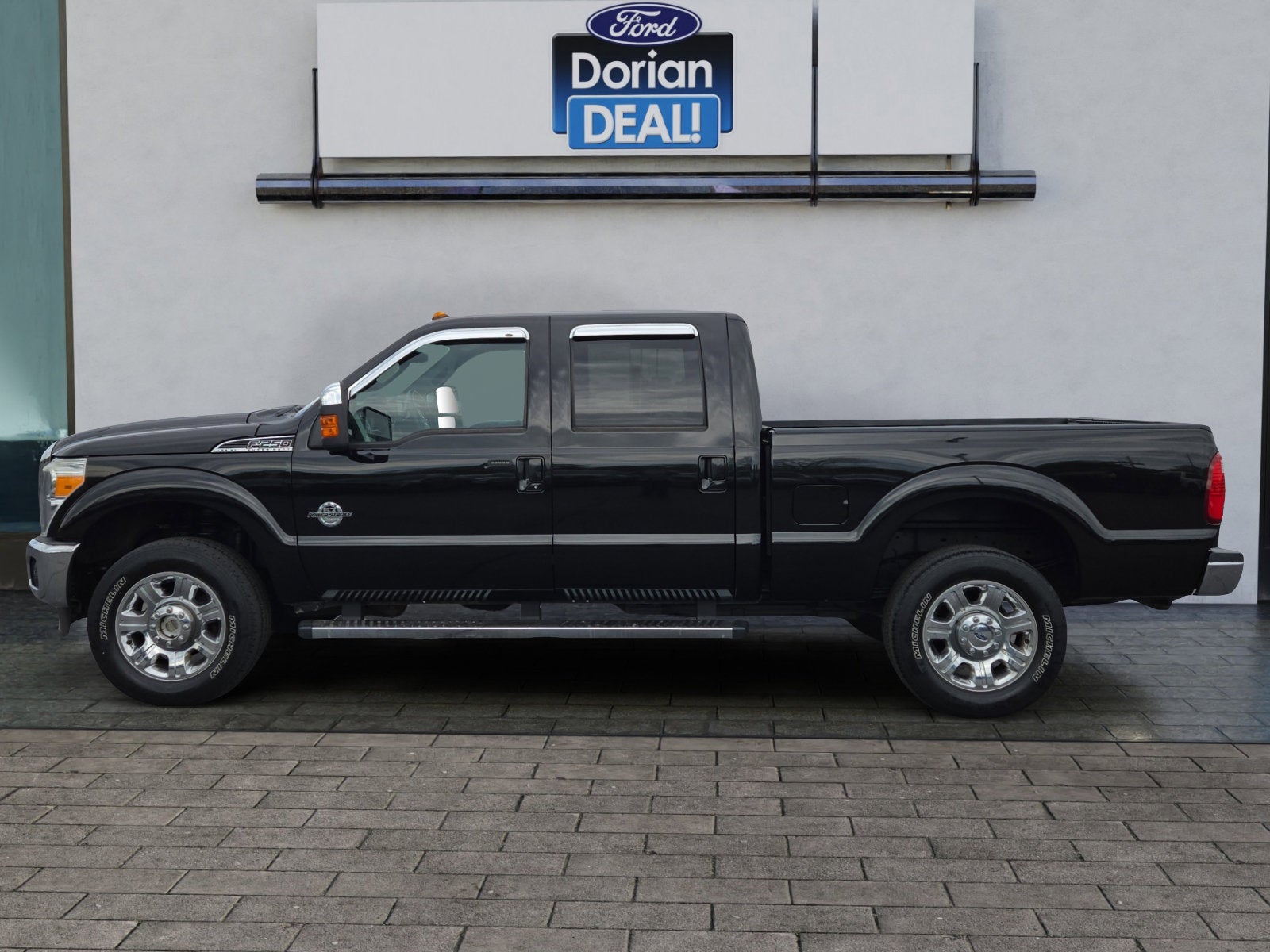 2015 Ford Super Duty F-250 SRW Lariat