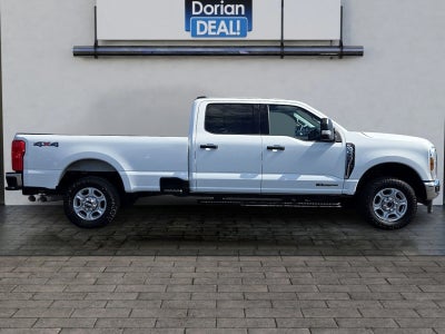 2025 Ford F-350 XLT