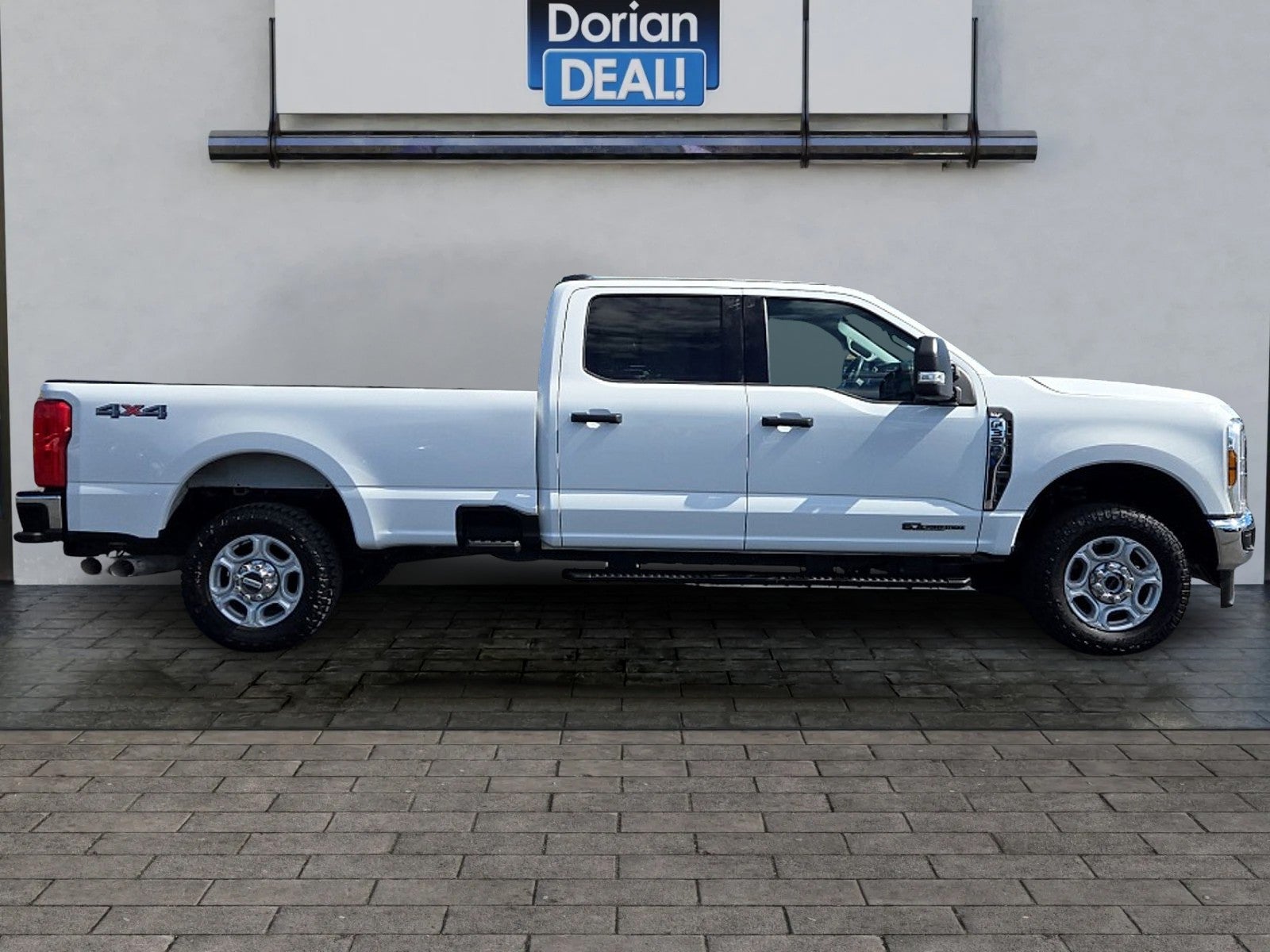 2025 Ford F-350 XLT