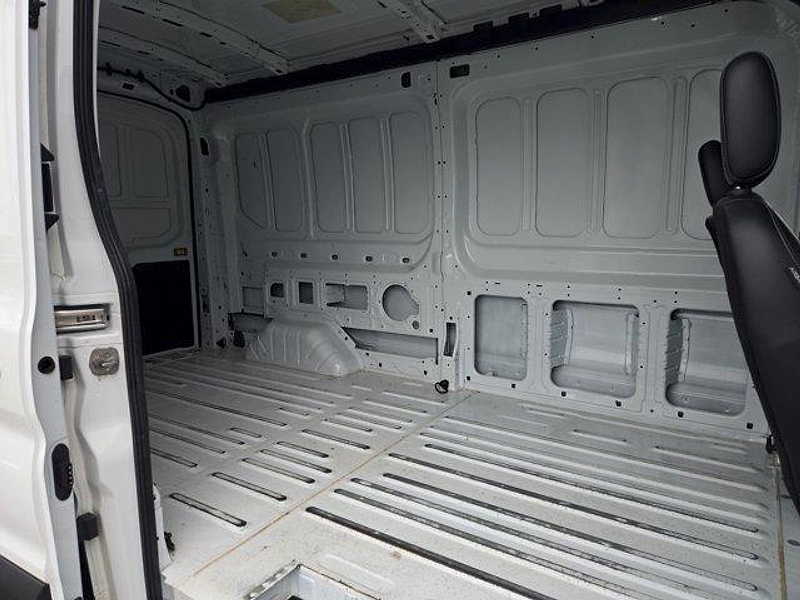 2025 Ford Transit-250 Cargo Van 148 WB Medium Roof Cargo