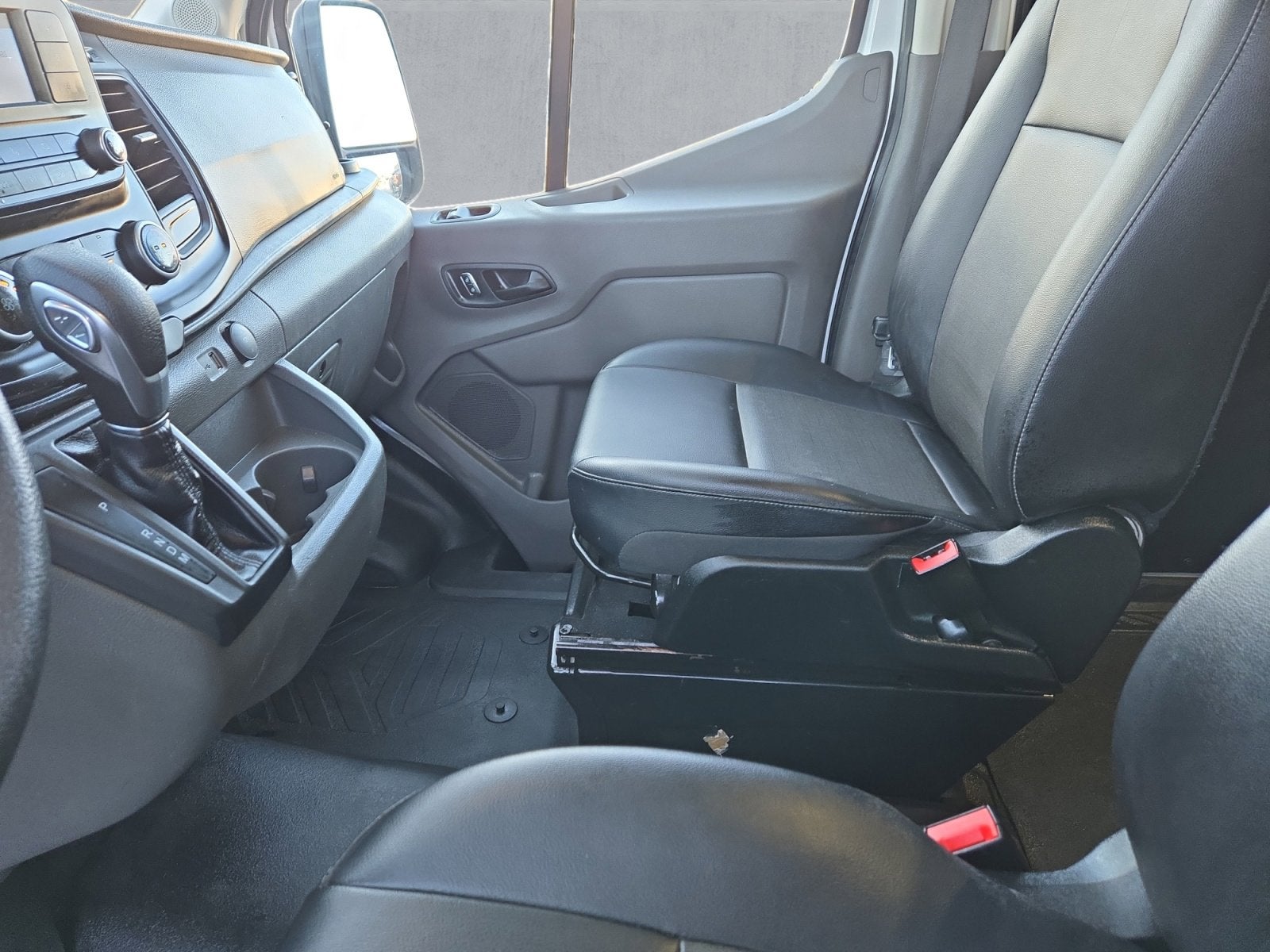 2024 Ford Transit Cargo Van T250