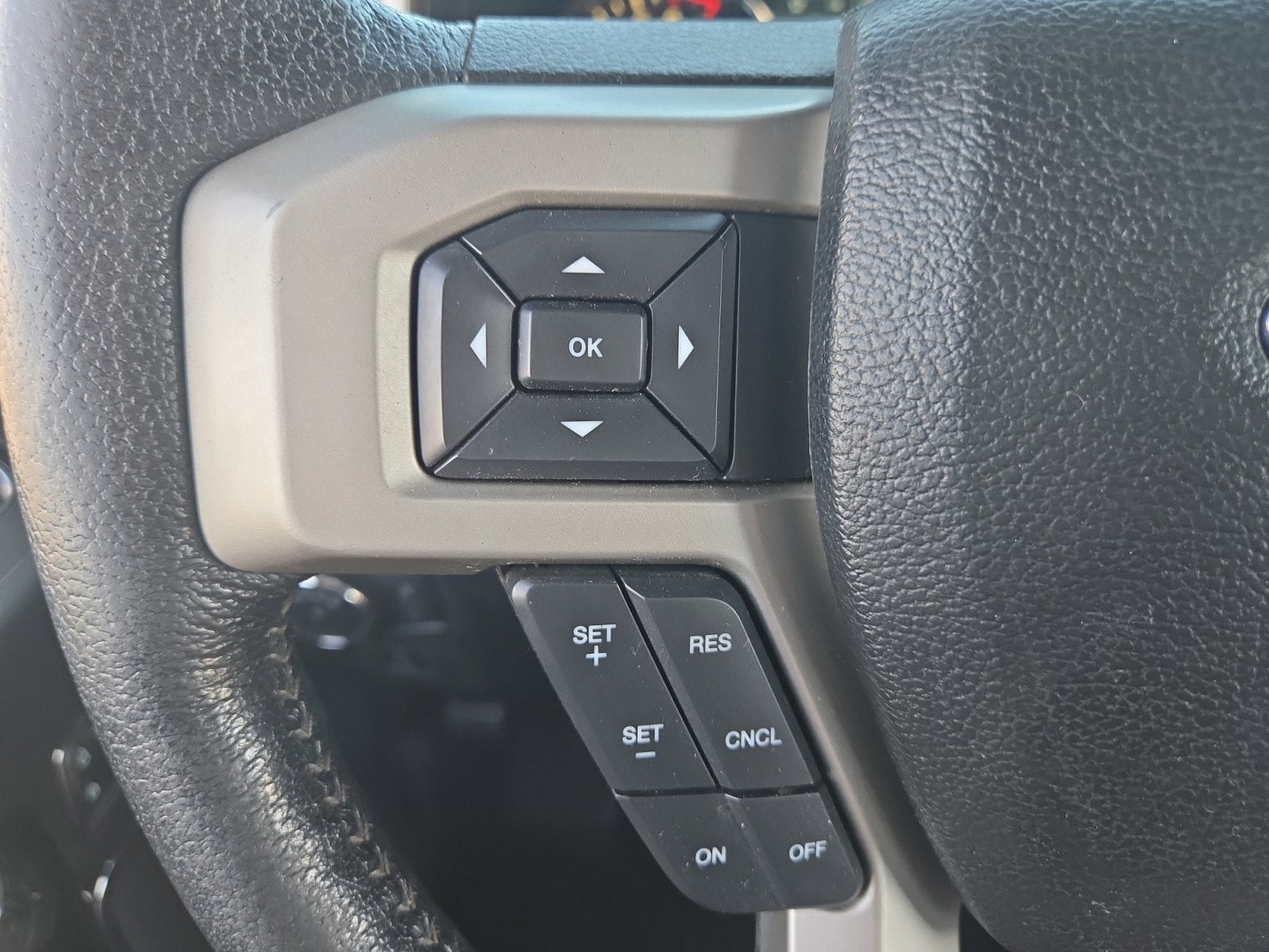 2015 Ford F-150 Base