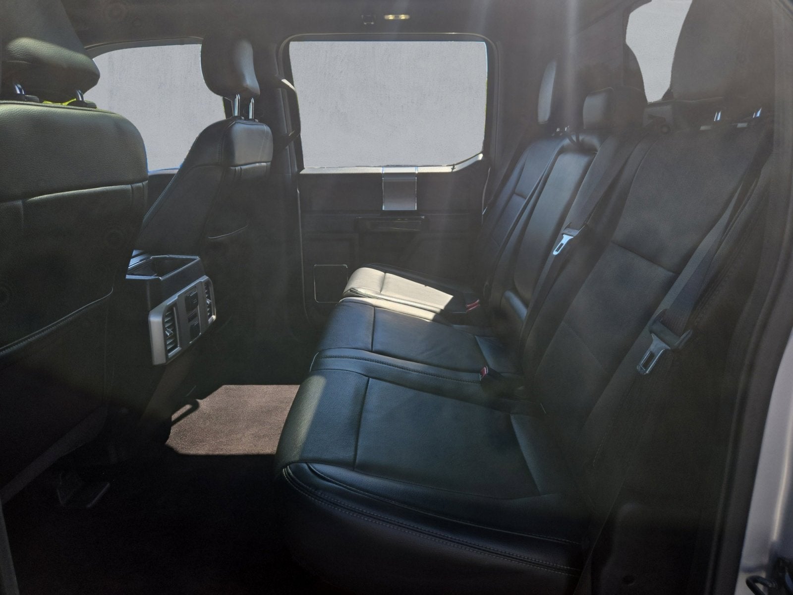 2015 Ford F-150 Base